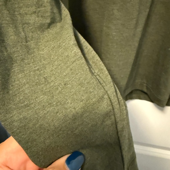 NWT JCrew Tissue Turtleneck long sleeve in heathered olive green - Picture 7 of 9